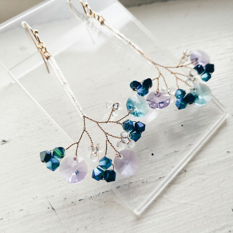 串珠 编织 耳环耳夹 水晶圆舞曲 - 耳环/耳夹 - 其他材质 蓝色