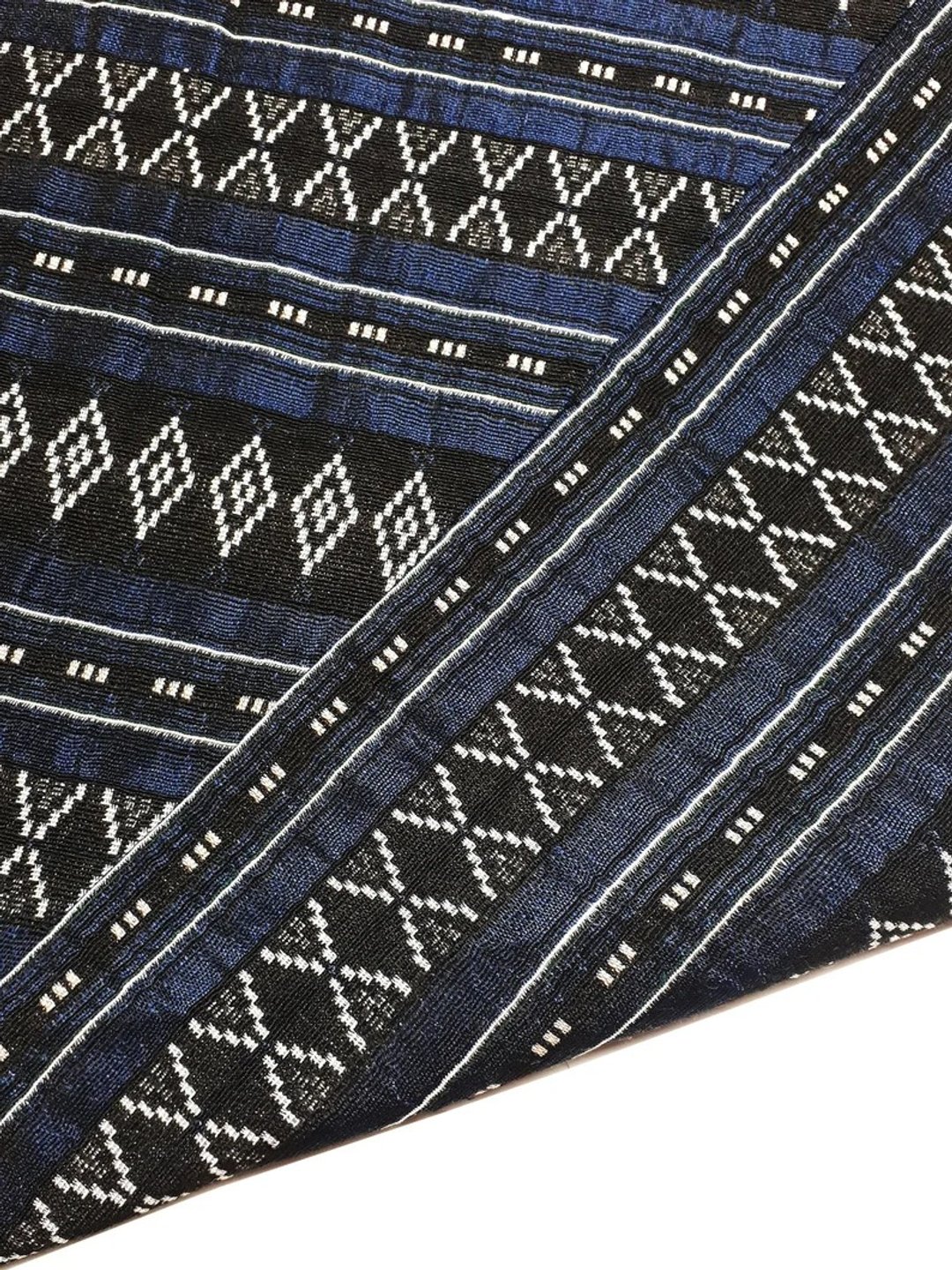 Multi-color Tribal Fabric Thai Woven Fabric Craft Supplies Textile 1/2 yard - 编织/刺绣/羊毛毡/裁缝 - 其他材质 蓝色