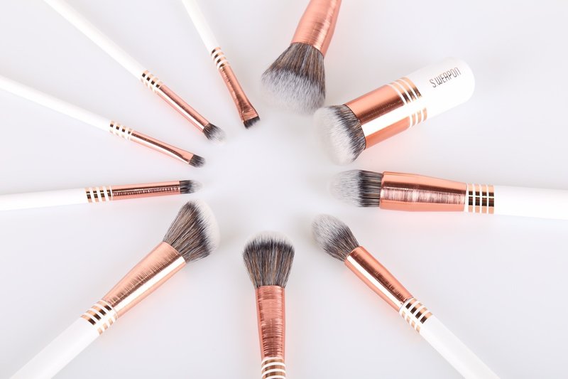 CAPSULE 1: 全脸刷牙 - 彩妆刷具/镜子/梳子 - 其他材质 白色