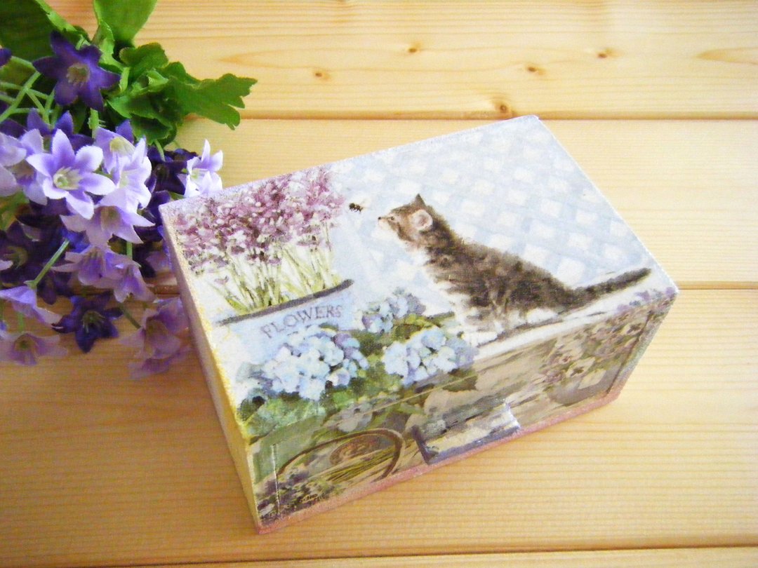 粉嫩春天猫咪收纳盒/小抽屉盒/猫胡须盒 - 收纳用品 - 木头 多色