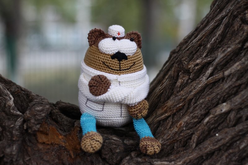 Healthcare Hero Cat, Collectible Kitty, Doctor Cat, Nurse Cat - 玩偶/公仔 - 羊毛 