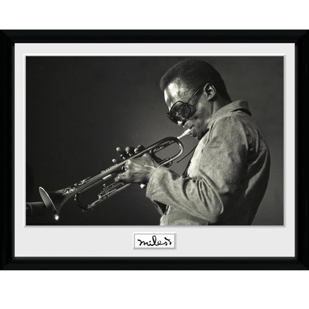 Miles Davis 1969 - Schaefer 音乐节 摄影作品含框 - 海报/装饰画/版画 - 其他材质 灰色