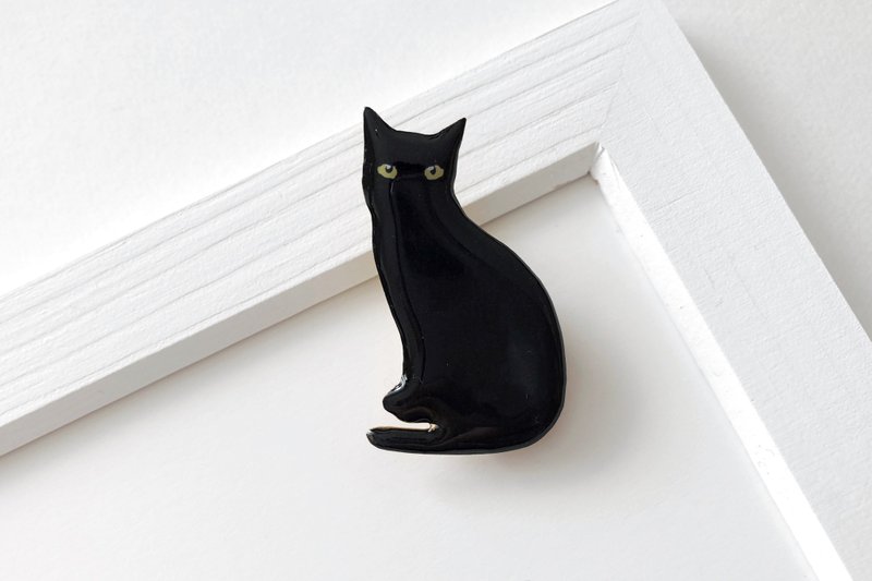 Black cat brooch - 胸针 - 树脂 黑色