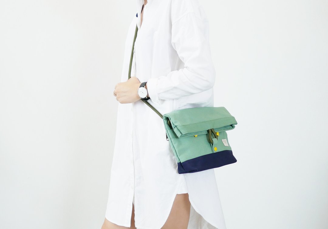 Squid spring sling bag - 侧背包/斜挎包 - 棉 绿色