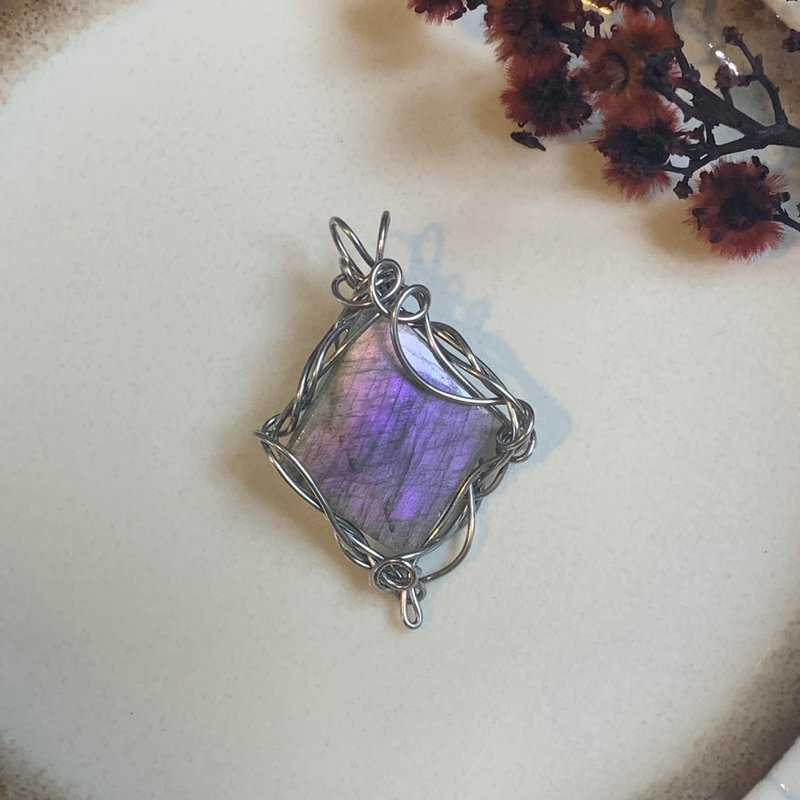 优雅的少女 拉长石坠链    紫色调 - 项链 - 半宝石 紫色