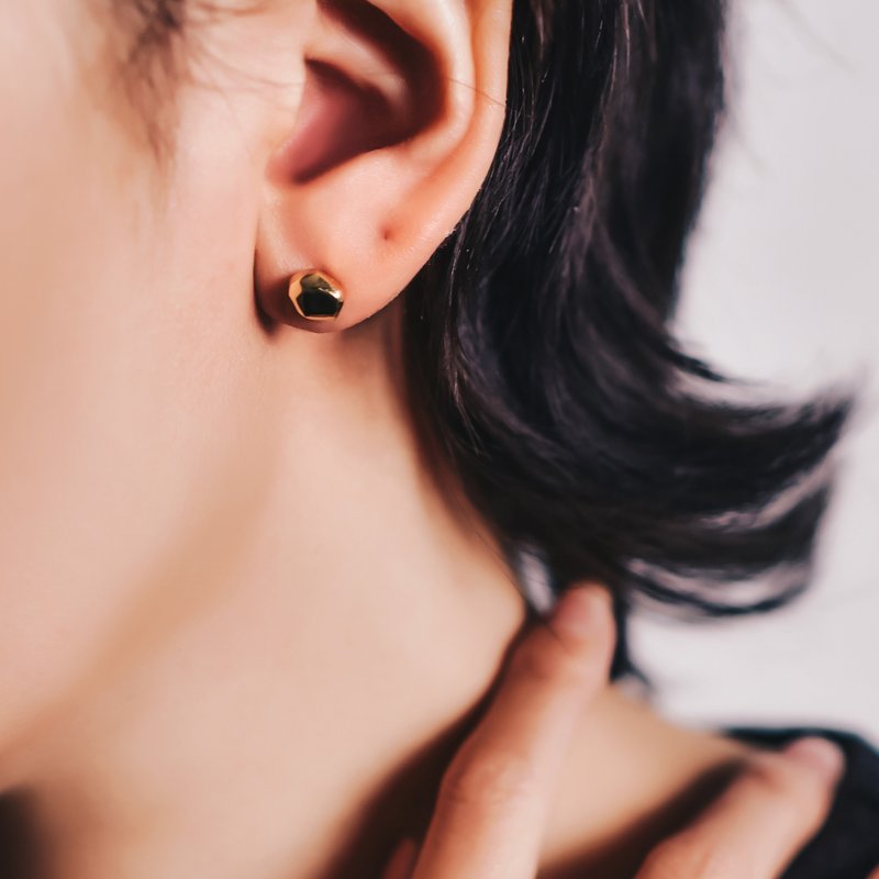 Meteor - 迷途之星系列 迷你陨石纯银耳环-镀金 - 耳环/耳夹 - 纯银 金色