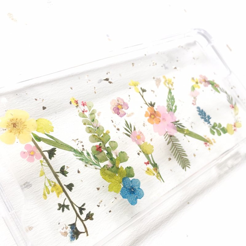 原创干燥花  英文字母手机壳  四字区 定制化 母亲节礼物 - 手机壳/手机套 - 塑料 多色
