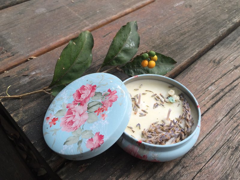 南法薰衣草(花香调)大豆蜡烛 居家香氛系列 礼物小品 - 蜡烛/烛台 - 蜡 绿色