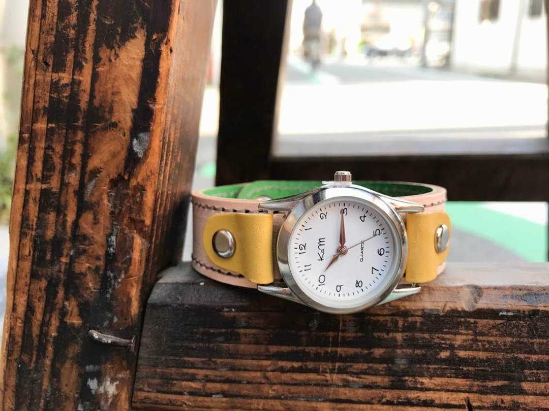 STITCH Spring back, walk weather Stitch run watch Easy-to-read dial SRW-WGY-HS - 女表 - 真皮 卡其色