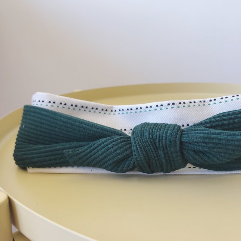 改版 那个你也喜欢绿色 好烦小姐 松紧发带 绿色 罗纹布 - 发带/发箍 - 棉．麻 绿色