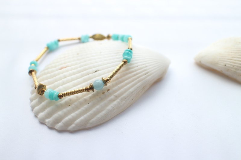 艳夏绿-海蓝宝 黄铜手环 - 项链 - 其他金属 