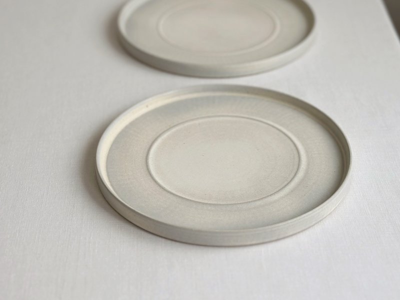 小麦 八寸平皿 - 盘子/餐盘/盘架 - 陶 