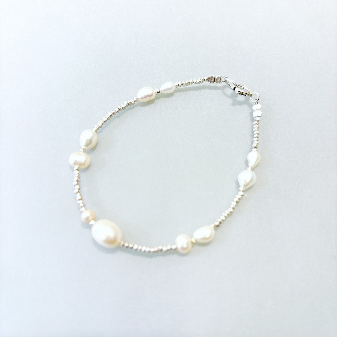 Ops Pearl silver bracelet- 珍珠/纯银/限定/皮光美/手链 - 手链/手环 - 宝石 白色