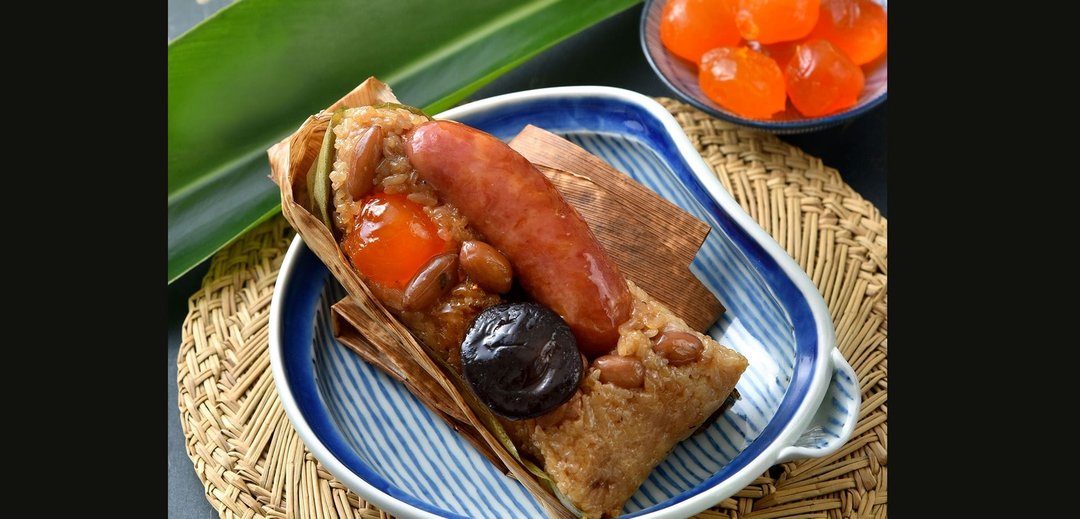 【黑桥牌】黑猪肉香肠粽礼盒(一组6入/附提袋/含运) - 熟食小吃 - 其他材质 绿色