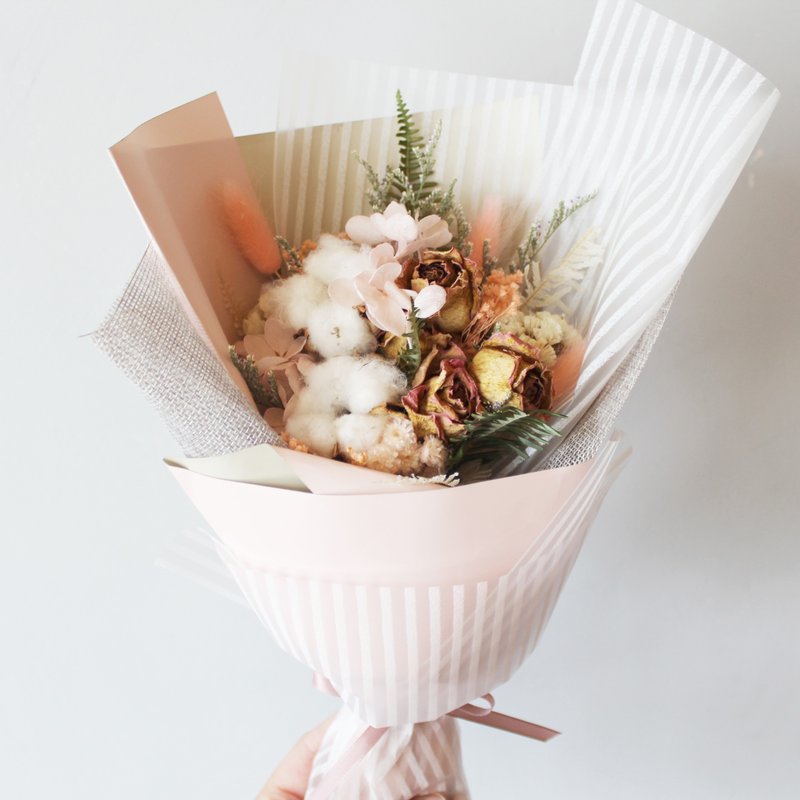 条条棉花花束 干燥花 毕业花束 毕业礼物 - 干燥花/捧花 - 植物．花 黑色