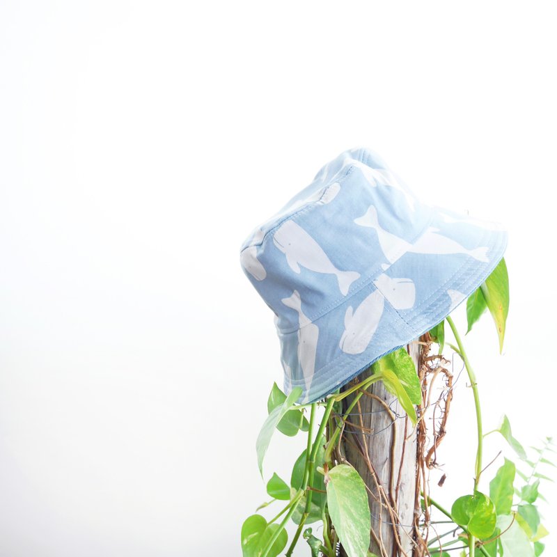 [现货] 硬挺版 夏日双面渔夫帽 | 蓝海鲸鱼 - 帽子 - 棉．麻 蓝色