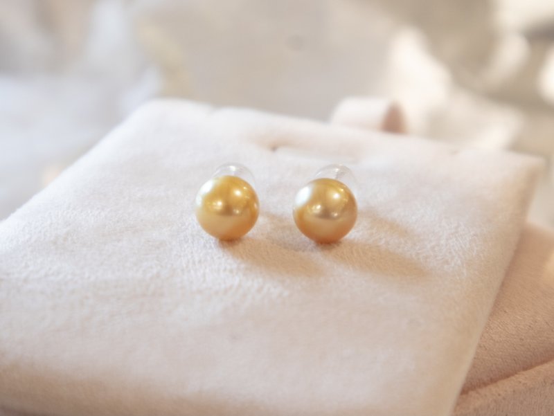 天然海水南洋金珍珠耳环 7.5-8mm18k金 - 耳环/耳夹 - 珍珠 金色