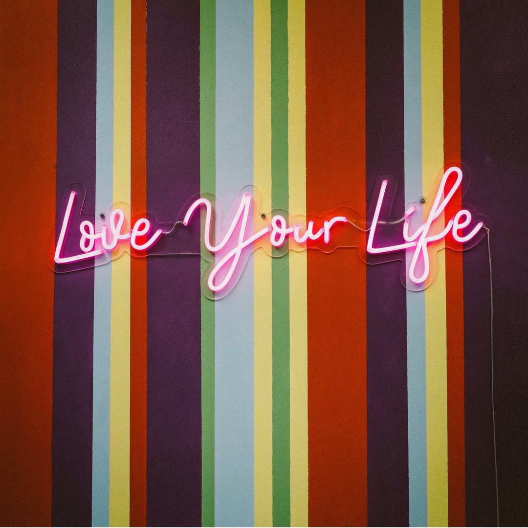 Love Your Life 霓虹灯 LED发光字 Neon Sign 礼物手作设计灯 - 灯具/灯饰 - 压克力 透明