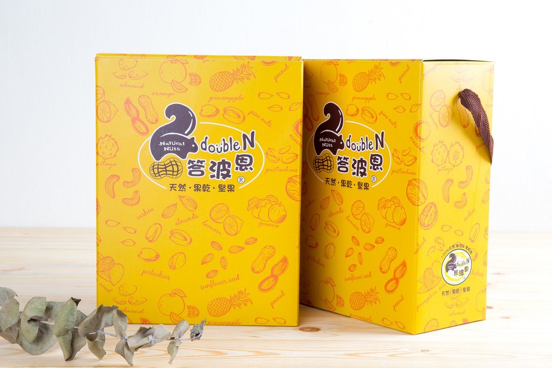 【Double N/港澳包邮】 新年纯天然果干礼盒(一盒3包入) - 水果干 - 新鲜食材 多色