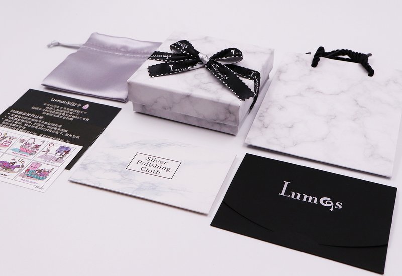 送礼 / Lumos 礼盒包装提袋加购 - 包装材料 - 纸 白色