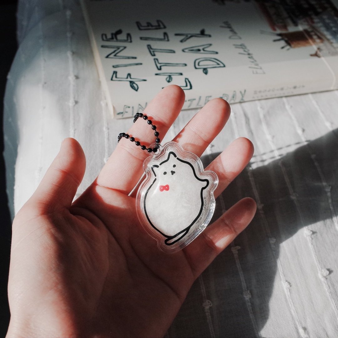 Fluffy Kitty 猫咪充气吊饰 - 钥匙链/钥匙包 - 塑料 白色