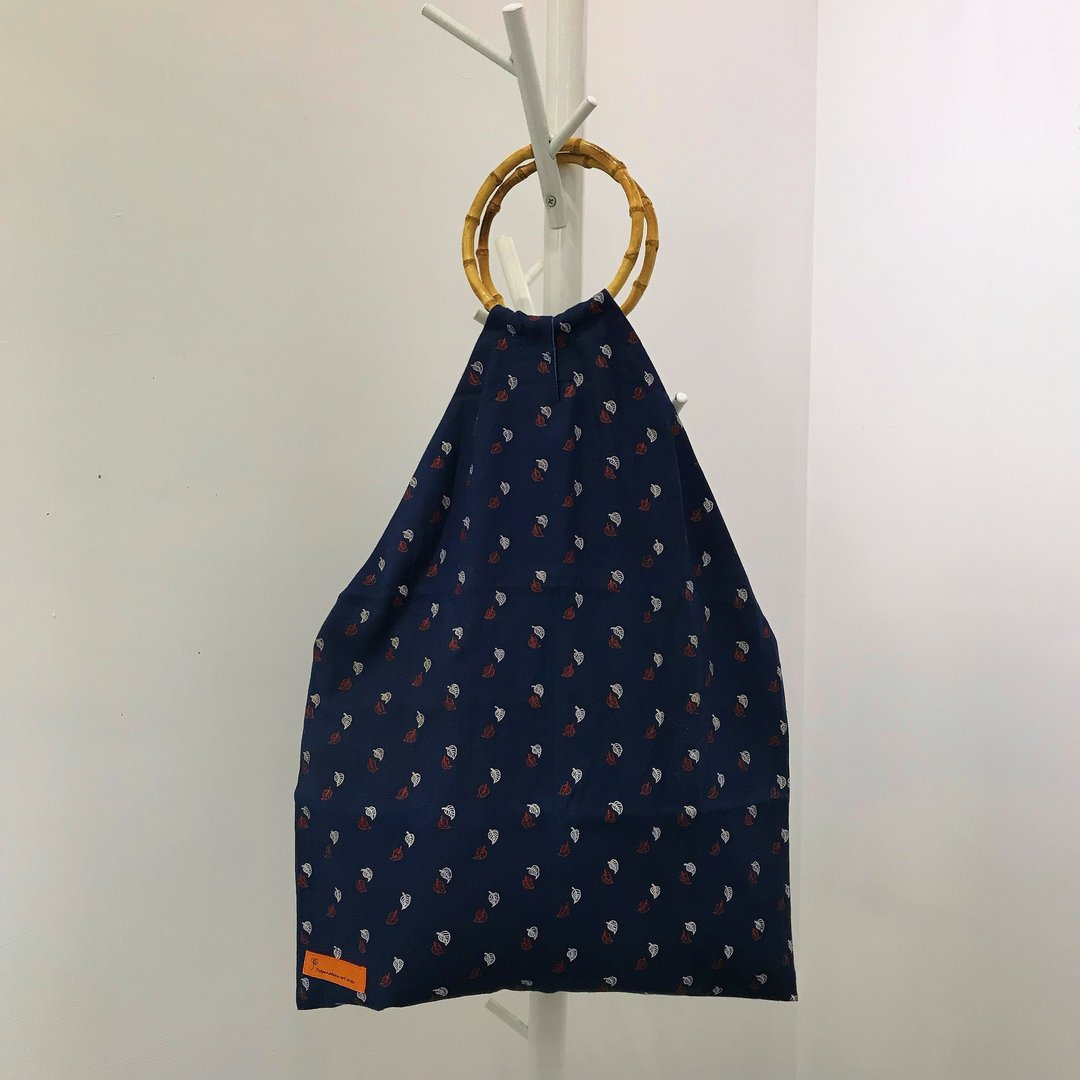 手提百变包 万用/外出/环保 台湾手工包袋 蓝色缪思 - 手提包/手提袋 - 棉 