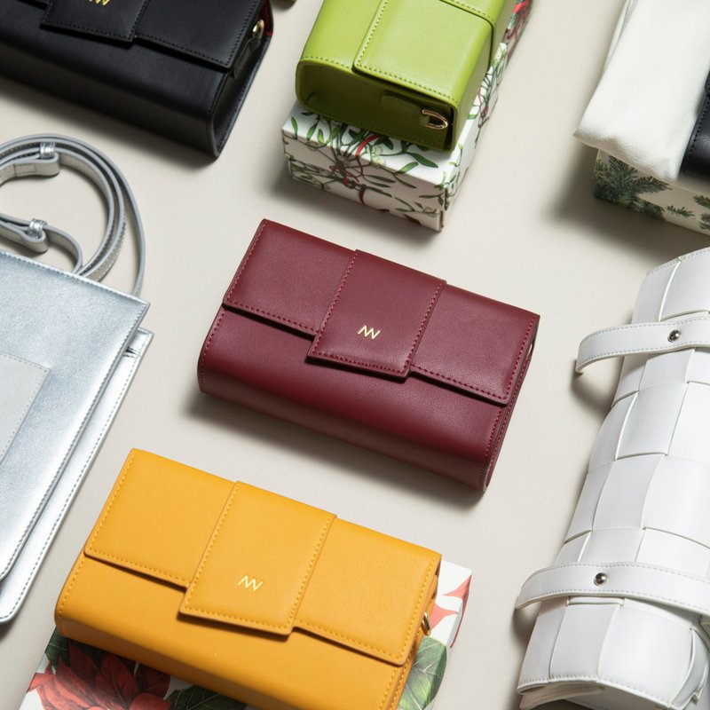 【情人节福袋】WNNW 原创真皮包 两入7折 - 侧背包/斜挎包 - 真皮 多色