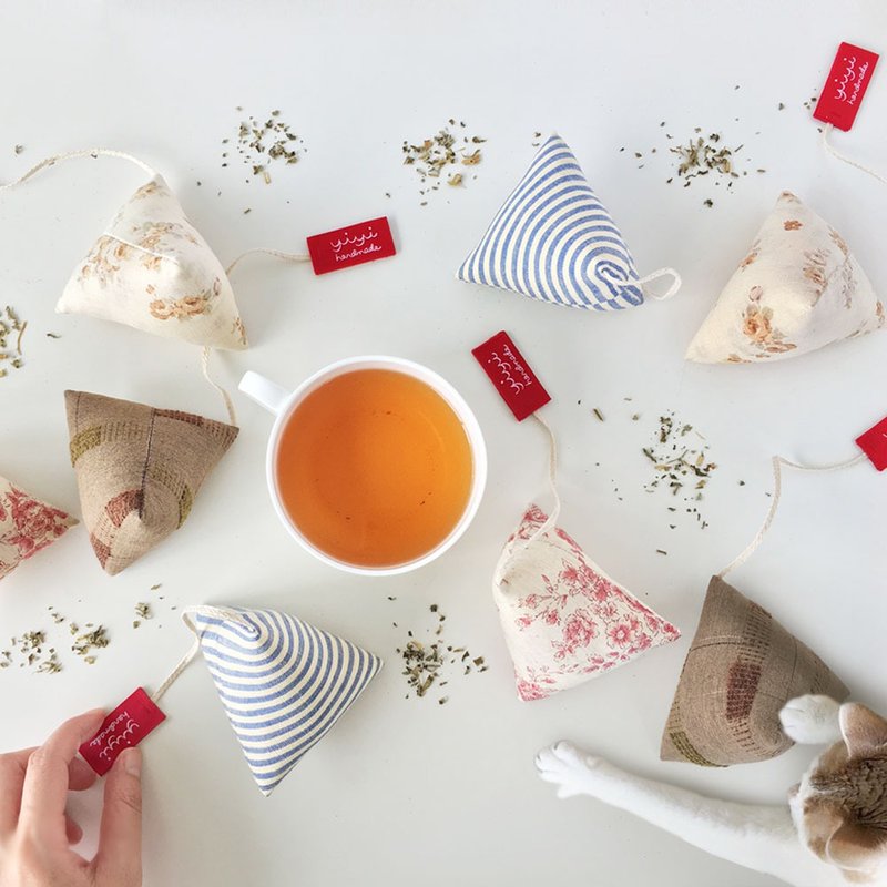 猫玩具- 猫喝茶(玫瑰花) - 玩具 - 棉．麻 红色