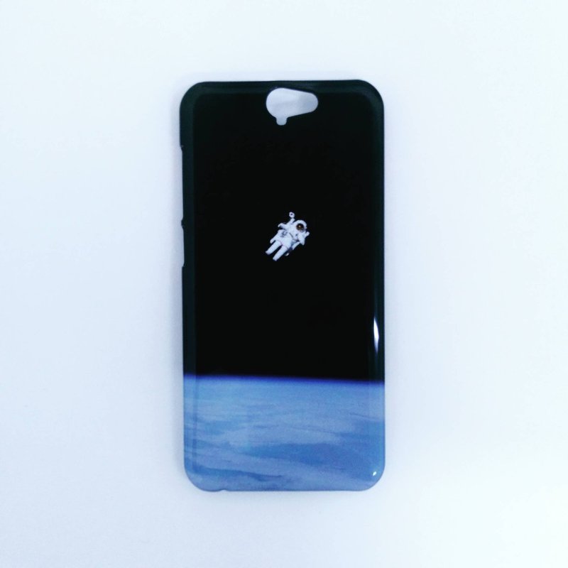 手机壳 | 太空漫步 by 拖稿王 | Z999CC001 - 手机壳/手机套 - 塑料 黑色