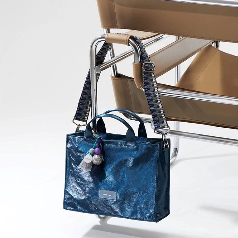 Miyansol韩国皱皱方包(附背带)-A.午夜蓝 可手提肩背 防泼水 - 侧背包/斜挎包 - 纸 蓝色