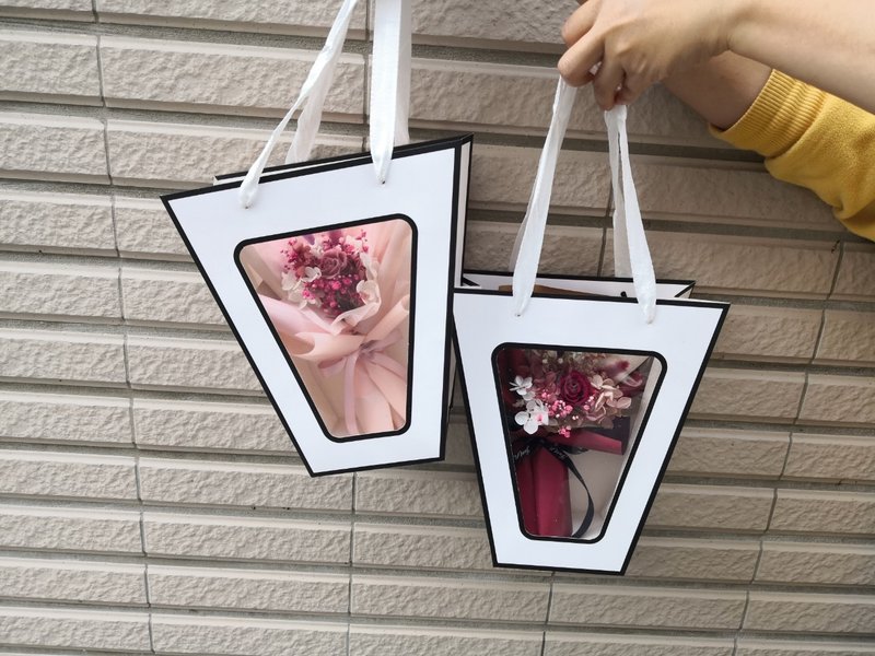 质感花束 母亲节 情人节花束 情人节礼物 情人节 女友花束 干燥花 - 干燥花/捧花 - 植物．花 多色