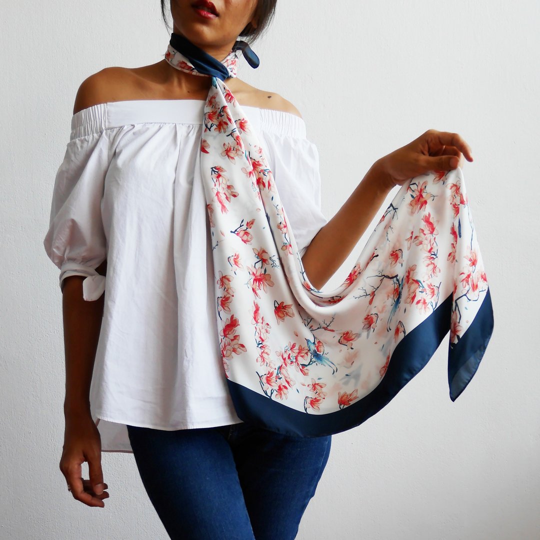 Blossom Day // Silky Satin Scarf - 丝巾 - 棉 
