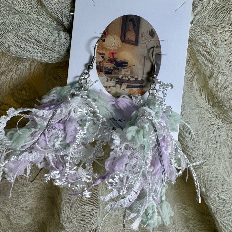 MUMU 浪漫流苏耳勾式耳环 925银针 HAND MADE - 耳环/耳夹 - 棉．麻 