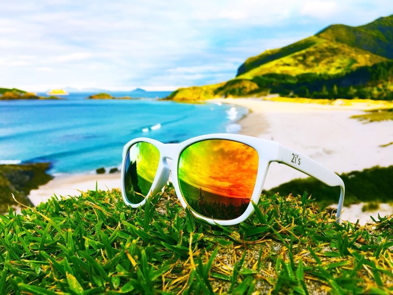 太阳眼镜│白色雾面框│橘色反光镜片│抗UV400│2is NitaO - 眼镜/眼镜框 - 塑料 白色