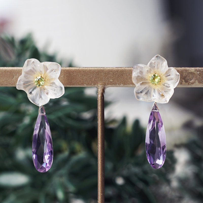 2WAY 宝石绣球菊造型耳钉．医疗级不锈钢 秋海棠 - 耳环/耳夹 - 宝石 白色