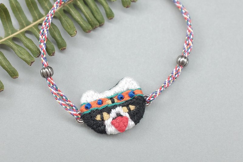 by.dorisliu 森林守护神 勇士野猫 人手 刺绣 手链 - 手链/手环 - 绣线 多色