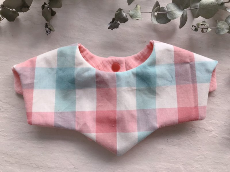 格子的格纹世界     360度双面手工纯棉六层纱星星围兜口水巾 - 围嘴/口水巾 - 棉．麻 粉红色