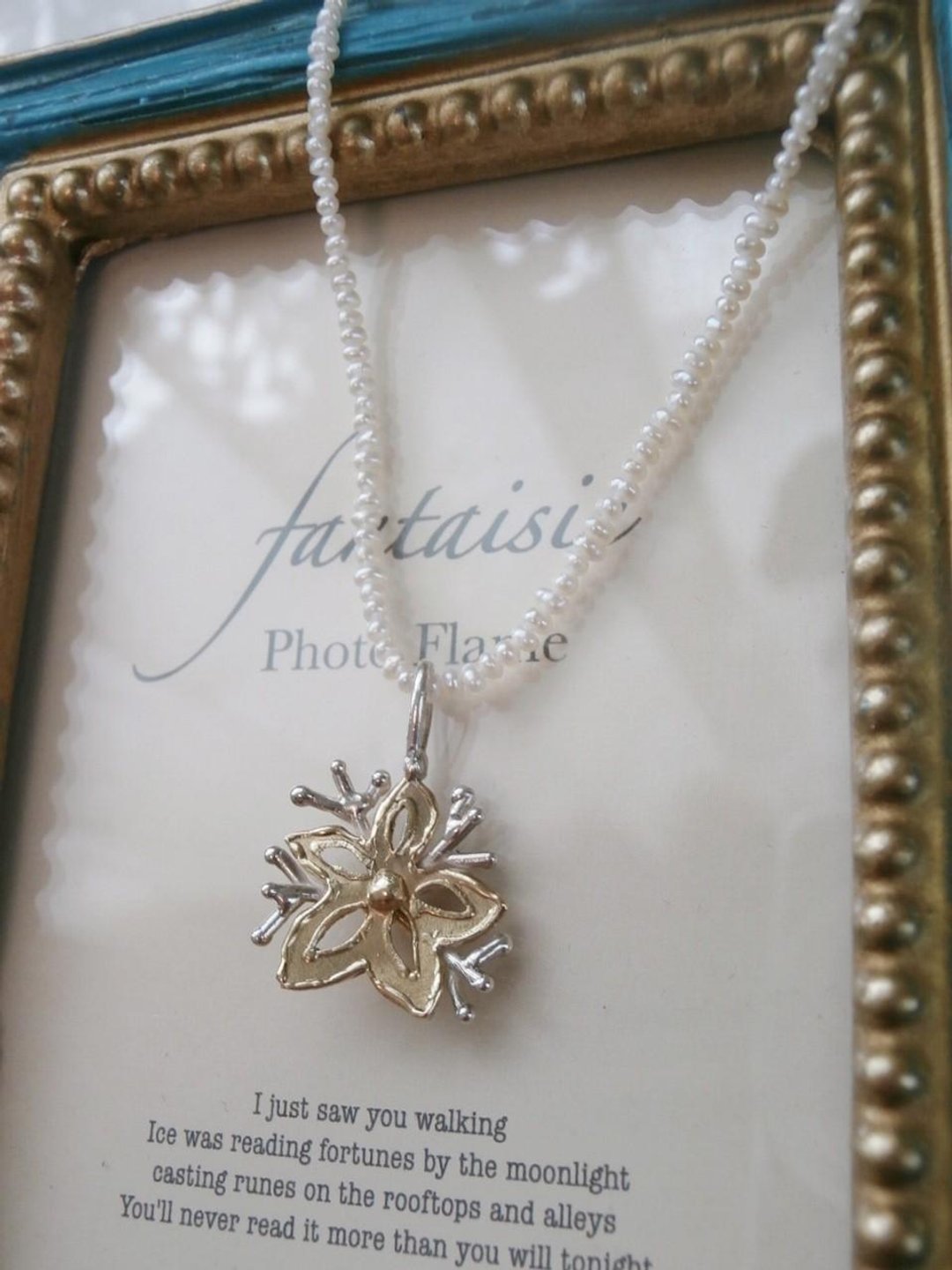 Snow flower pendant - 项链 - 其他金属 白色