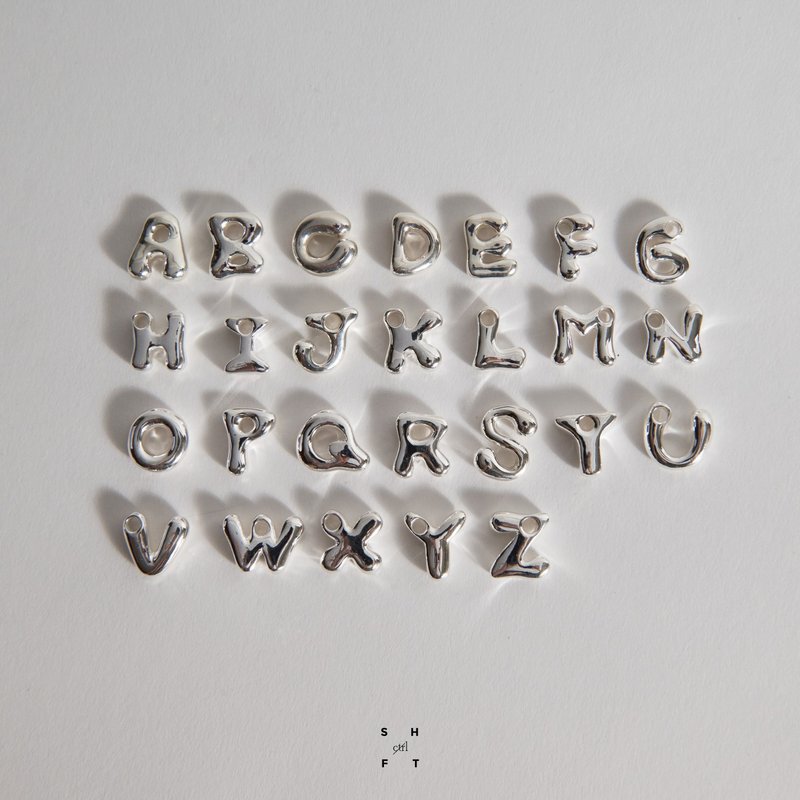 (Best seller) Ctrlshift - Alphabet necklace - 项链 - 纯银 银色