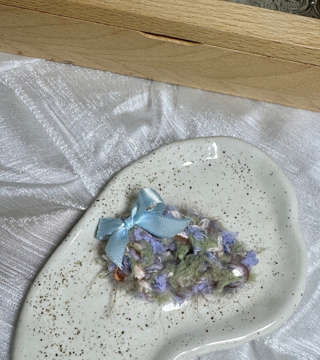 MUMU 莫内印象蓝色缎带手混线发夹 BB夹 水滴夹 - 发饰 - 棉 