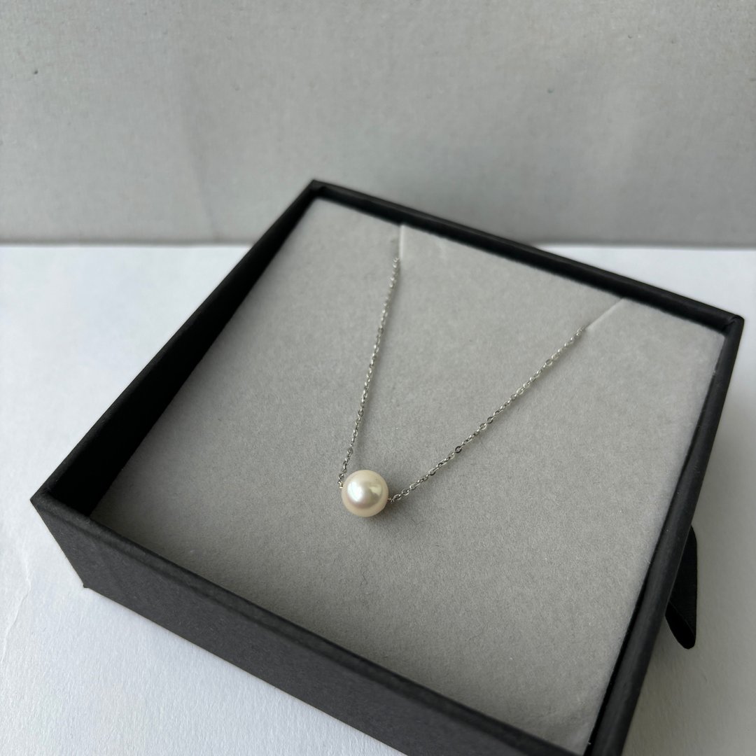 日本 Akoya 海水珍珠项链 经典款 6.5-7mm 925 银镀白 K 金 细致皮光 - 项链 - 珍珠 银色