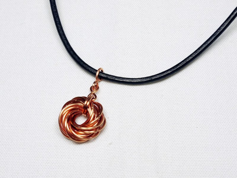 莫比斯循环 (不附链条) - 项链 - 其他金属 