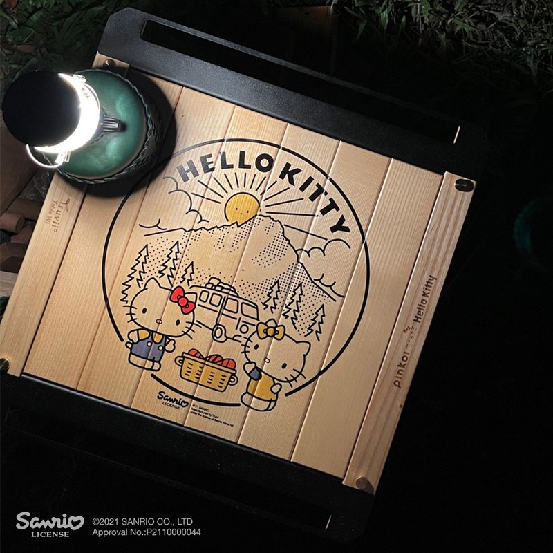 Table Wi (Hello Kitty) - 餐桌/书桌 - 木头 咖啡色