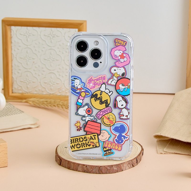 SNOOPY史努比贴纸乱花抗黄防摔MagSafe iPhone手机壳 - 手机壳/手机套 - 塑料 透明