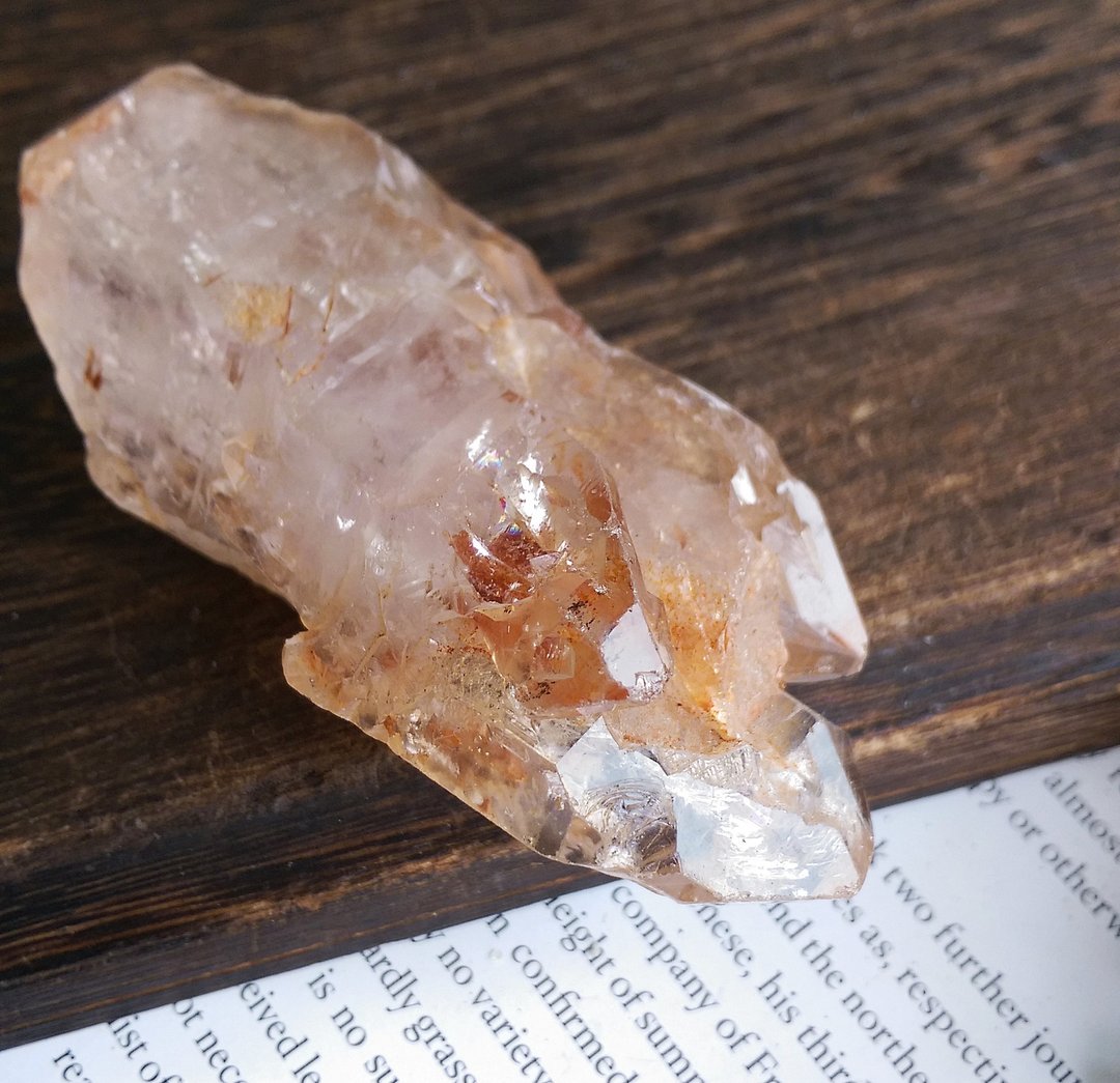 Red Mud Skeletal Quartz 马达加斯加 红泥骸骨水晶 天然矿石 - 摆饰 - 其他材质 