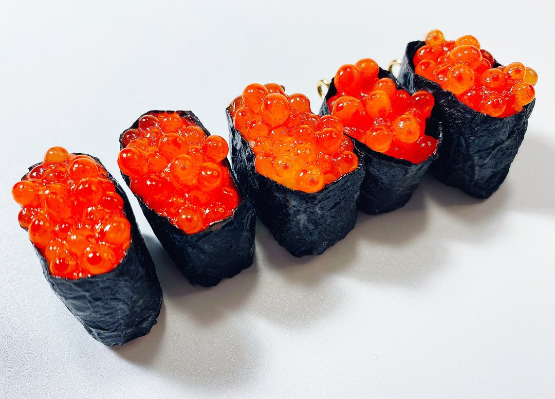 超拟真鲑鱼卵军舰寿司迷你食物模型钥匙圈 - 钥匙链/钥匙包 - 粘土 红色