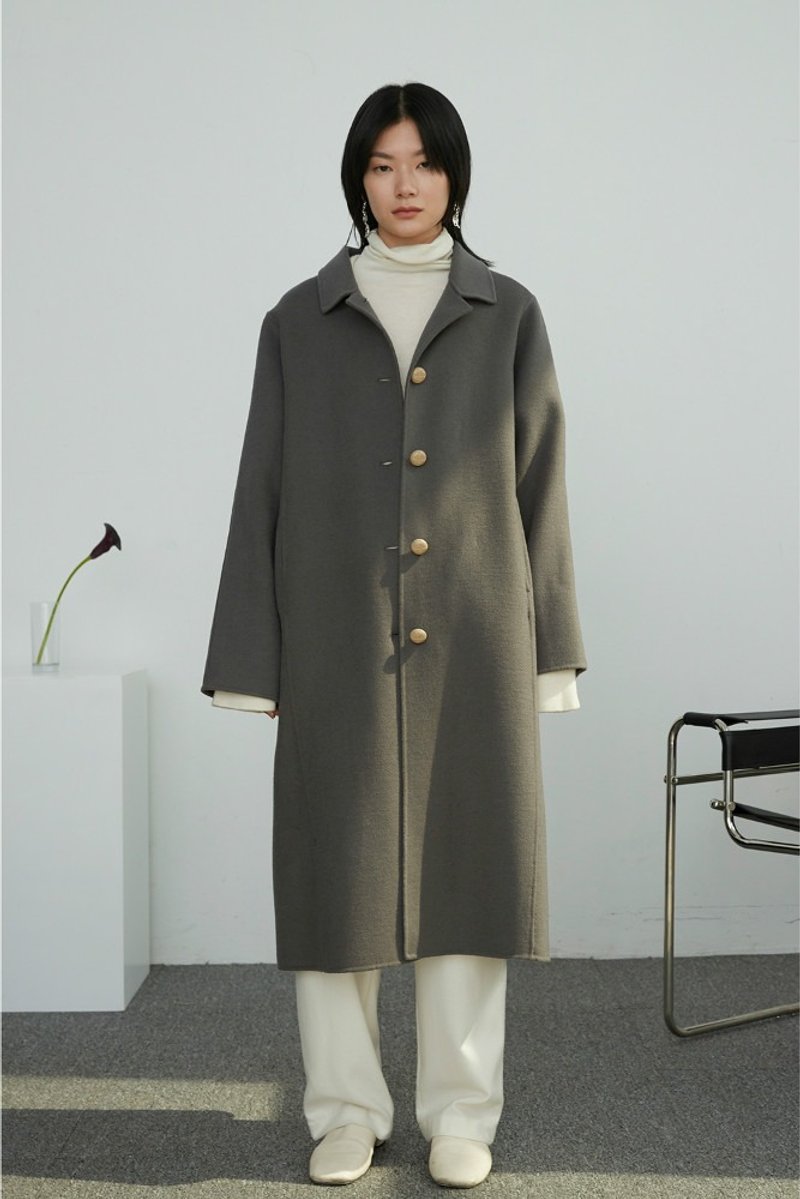 猫眼 灰绿色小方领毛呢秋冬大衣 独家定染羊毛 超长款插肩袖外套 - 女装休闲/机能外套 - 羊毛 绿色