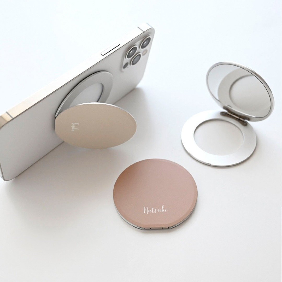 MagSafe 兼容【附镜子 莫兰迪色 手机支架 定制化刻字】MagSafe 轻薄 轻巧 折叠 防滑 FZ15U - 手机座/防尘塞 - 铝合金 粉红色