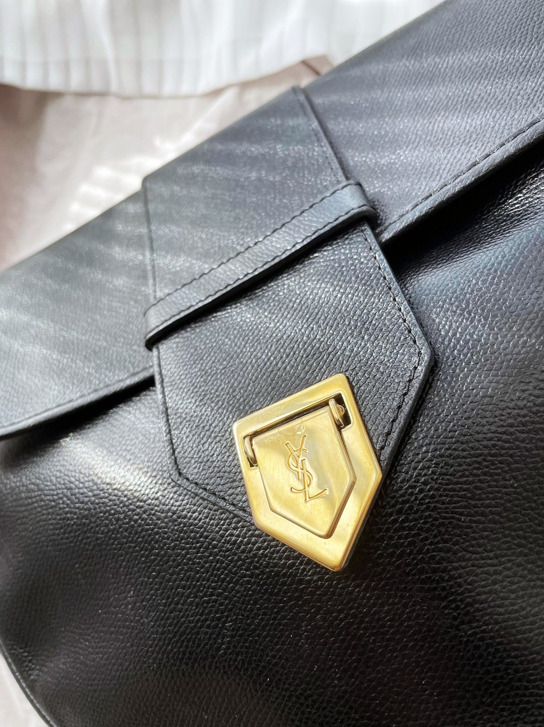 中古美品 圣罗兰YSL 半月马鞍包单肩包斜背包斜背包斜挎包通勤包 - 侧背包/斜挎包 - 防水材质 黑色