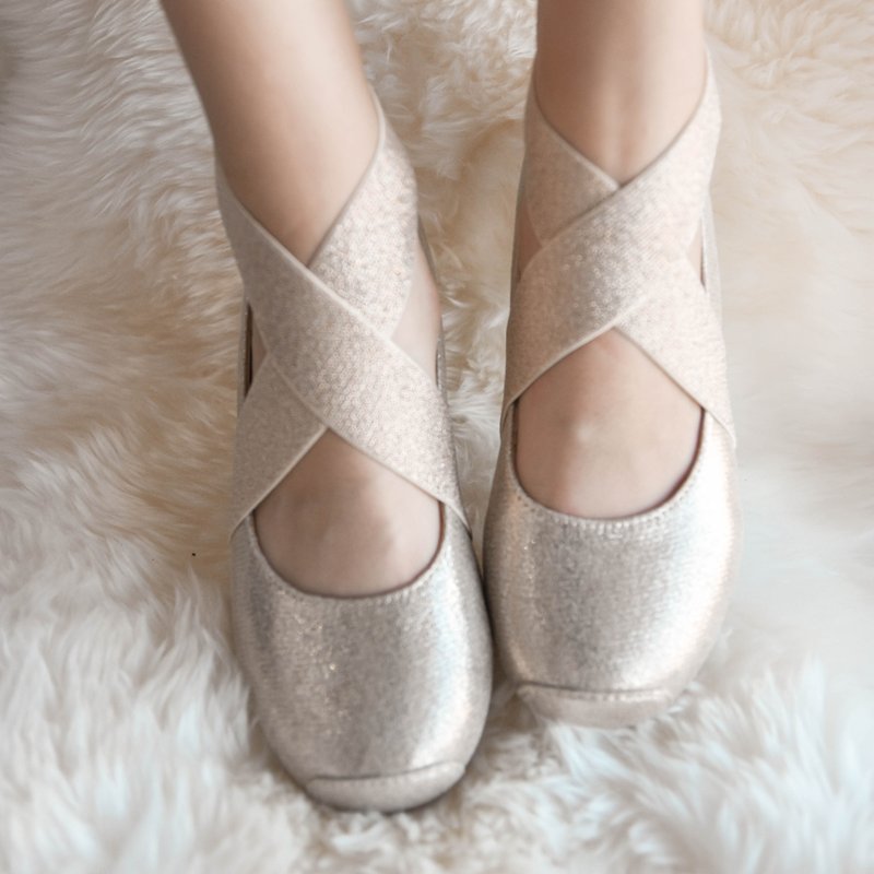 卡其色女童弹力松紧带经典仿芭蕾舞平底学生鞋简约优雅百搭 - 童装鞋 - 聚酯纤维 卡其色